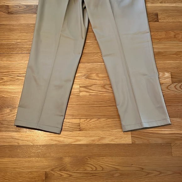 Lands end traditional fit Classic Tan Men's Pants size‎ 38 - Picture 9 of 10